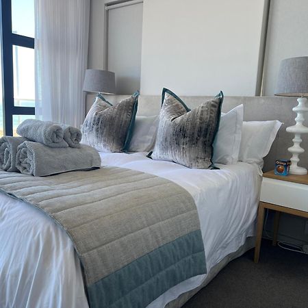Blouberg Luxury Beachfront Apartment Блубергстранд Екстериор снимка